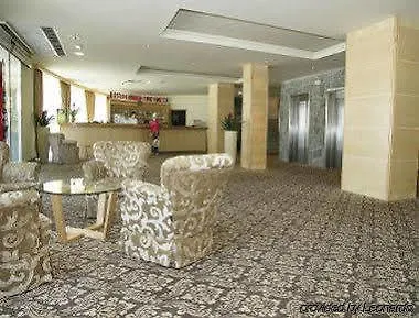 Hotel Ramada & 4*