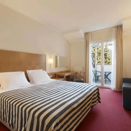 Hotel Ramada &