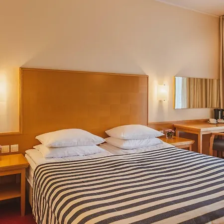 Ramada &